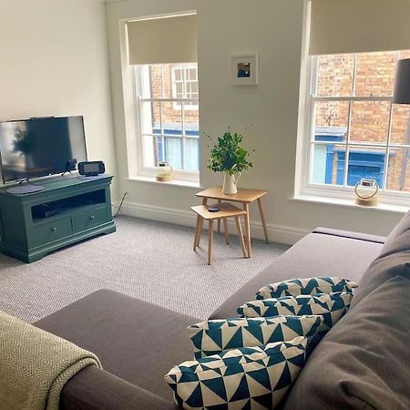 Lovely 2 Bedroom Apartment In מאץ' וונלוק מראה חיצוני תמונה